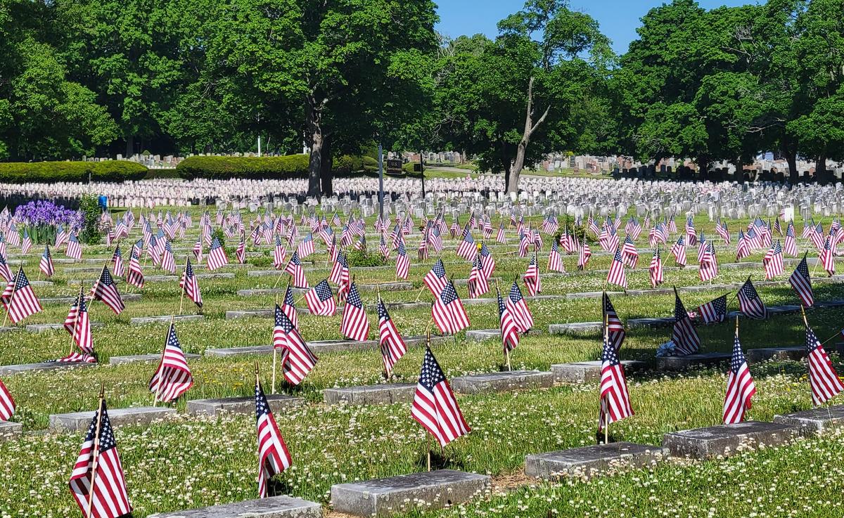 Flags at Mount Hope Cemetery Memorial Day 2022